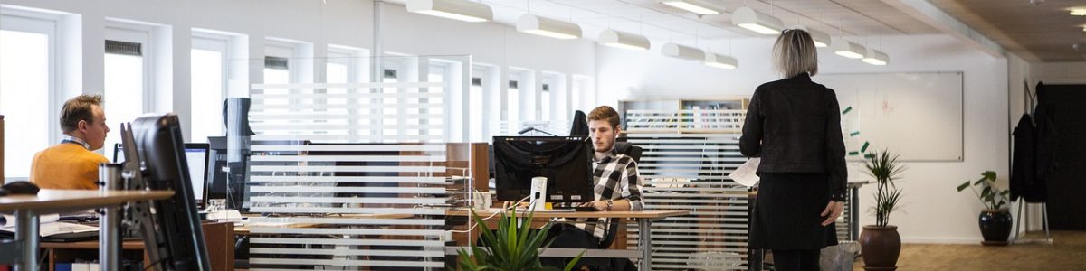 office-2360063_1280